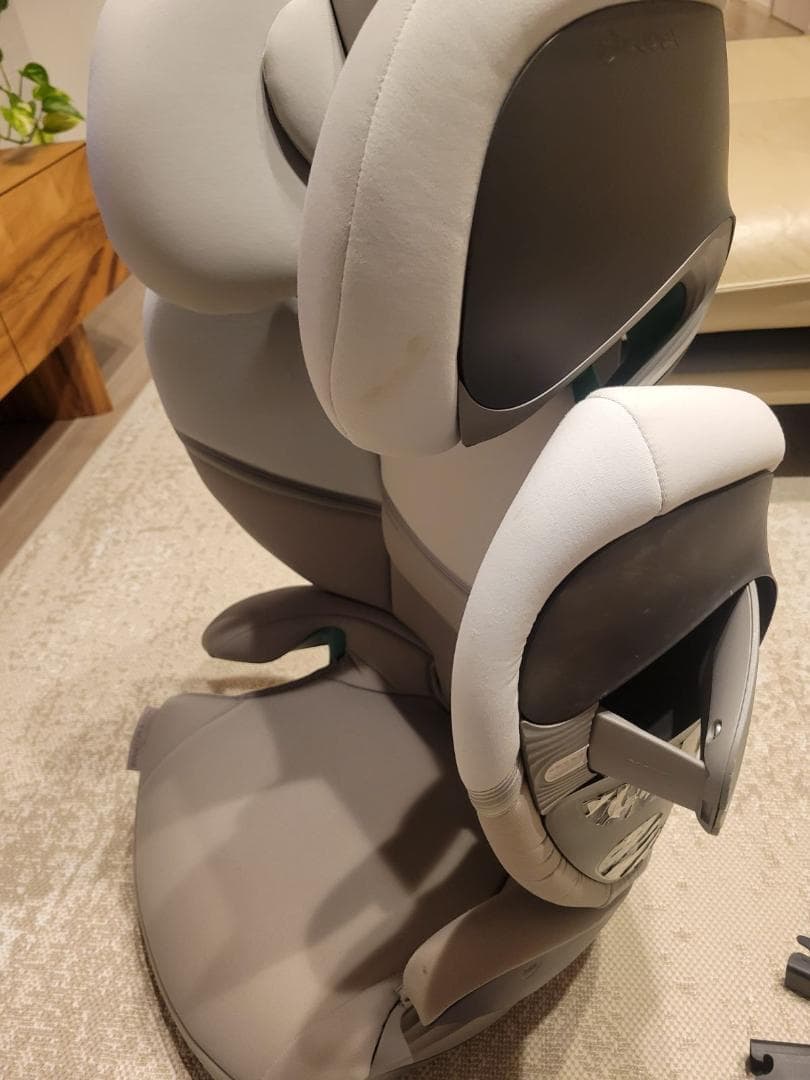 Cybex SOLUTION S-FIX ジュニアシート グレー