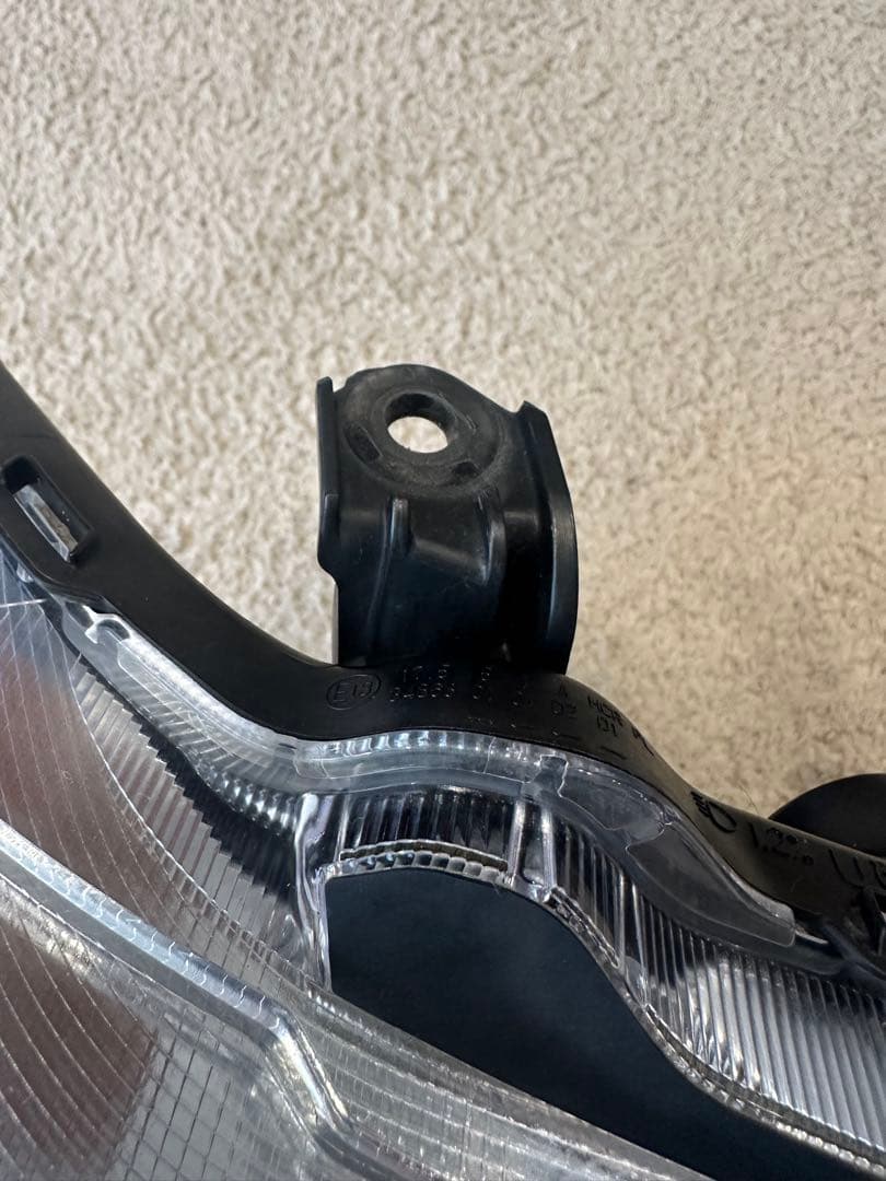 ダイハツ　ハイゼット　S321V 純正　右　ヘッドライト