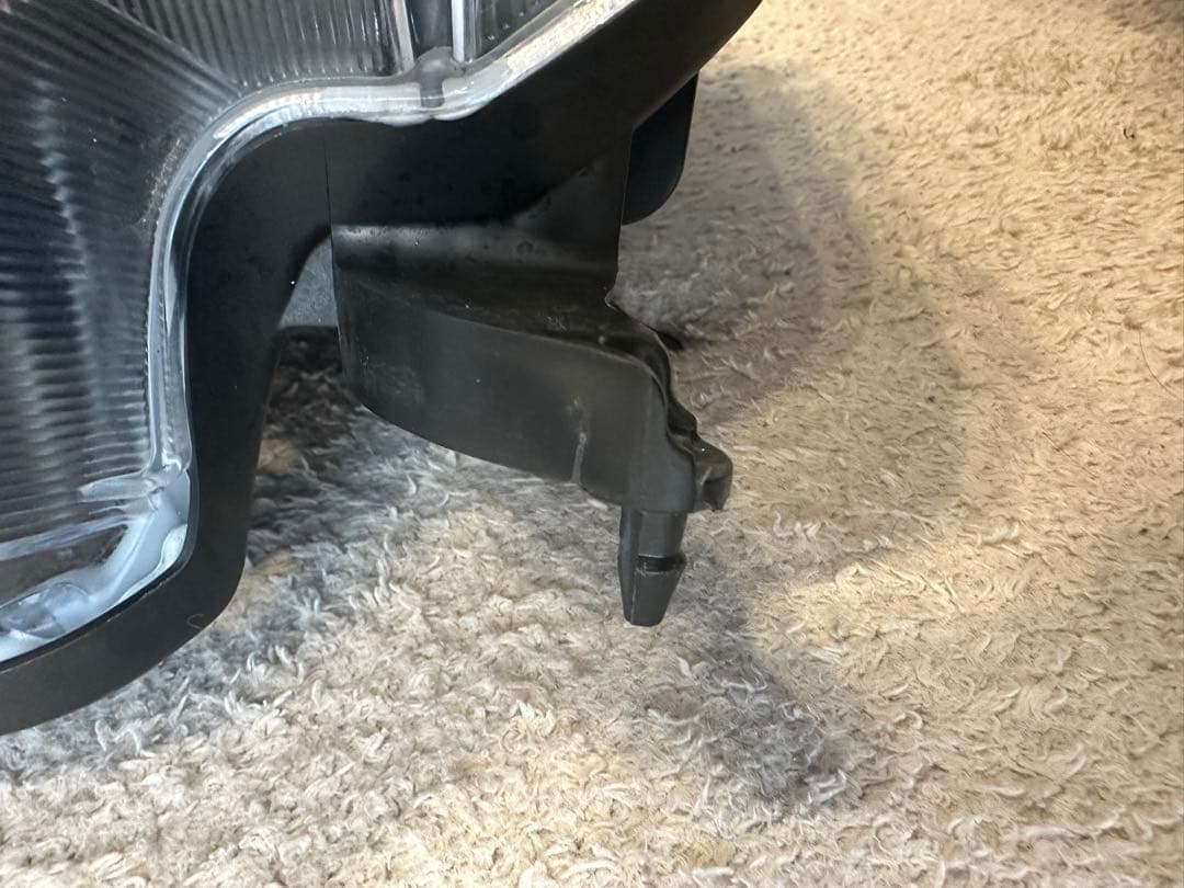 ダイハツ　ハイゼット　S321V 純正　右　ヘッドライト