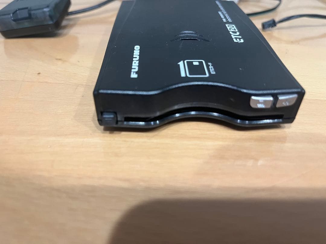 送料無料☆ETC2.0 車載器 FNK-M100RS1 古野電気☆③