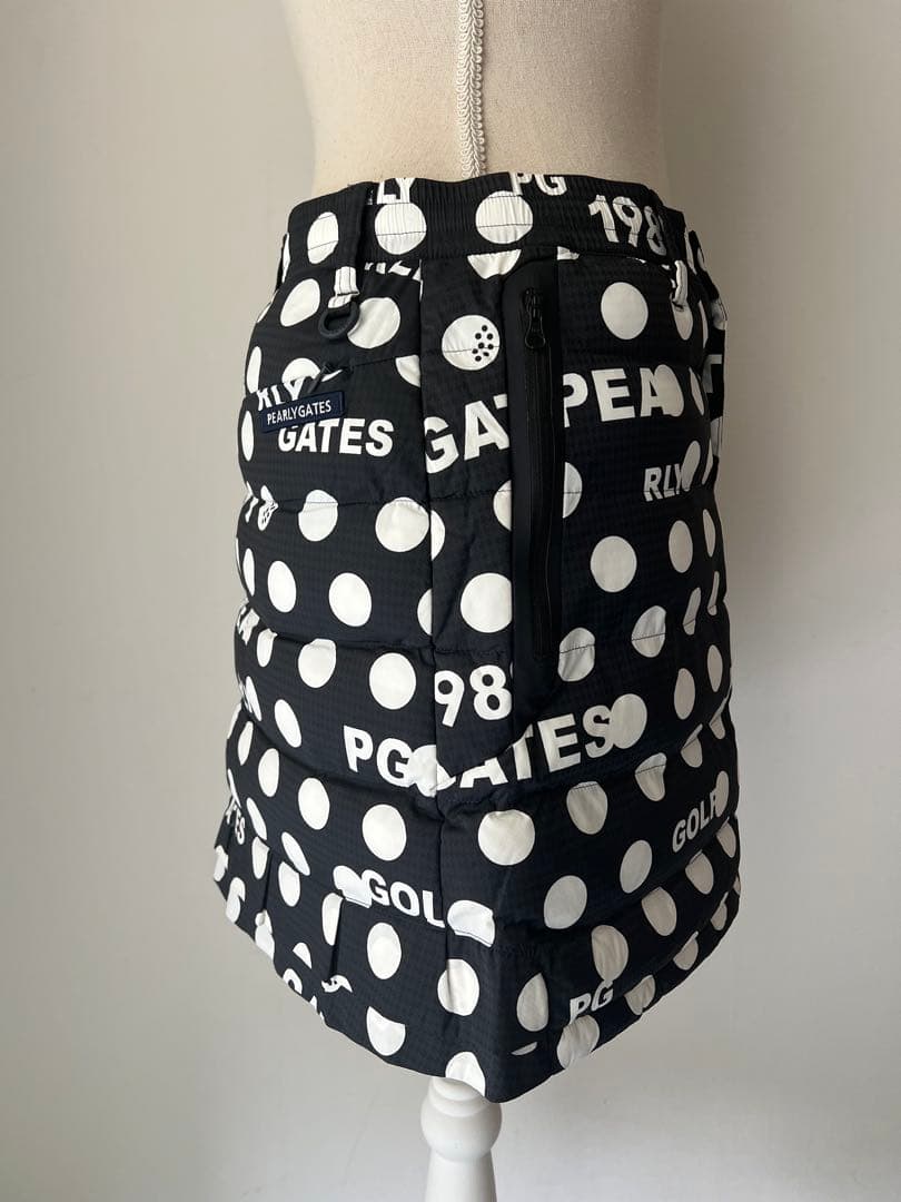 パーリーゲイツ　ドット中綿スカート