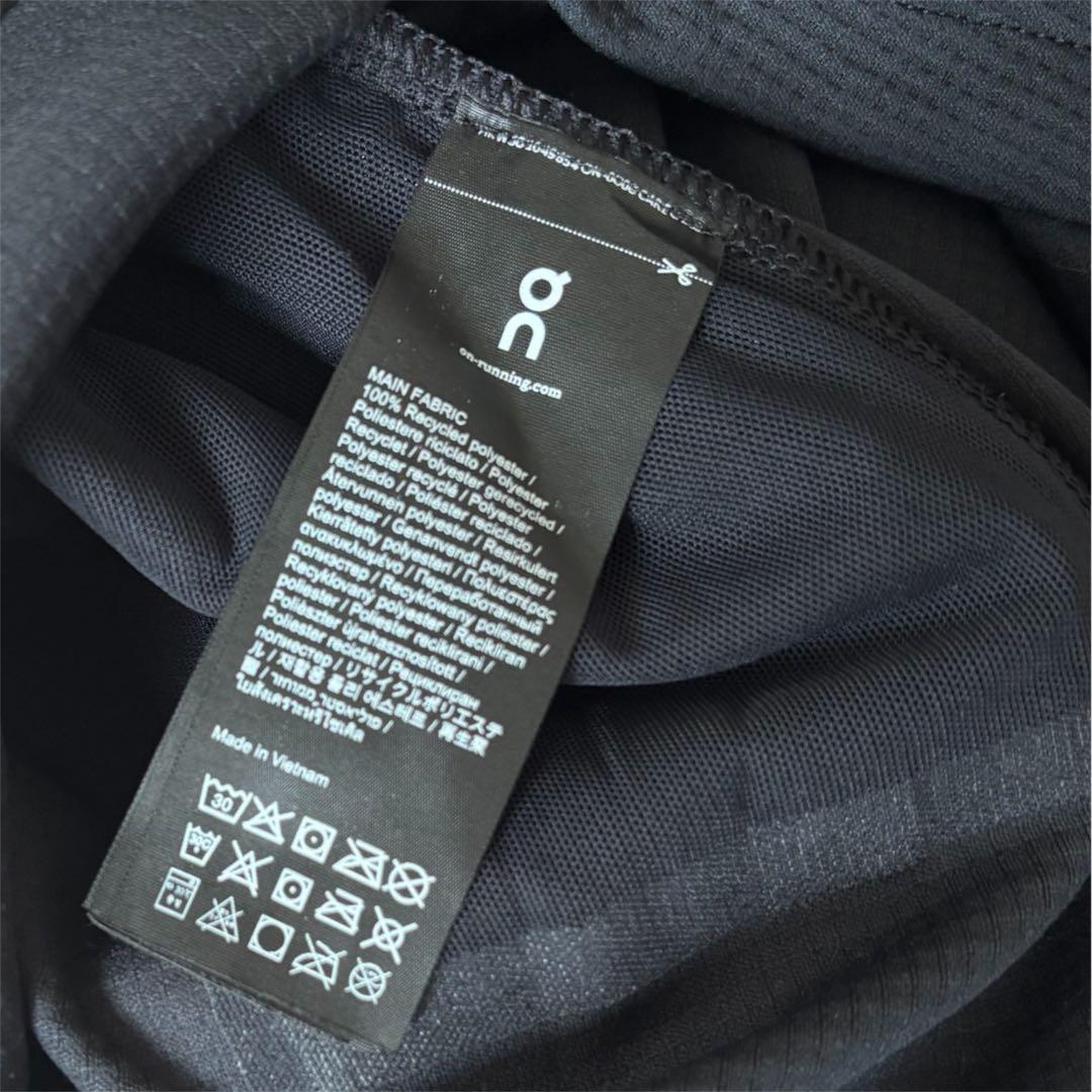 on ランニングシャツ　レディースM ブラック