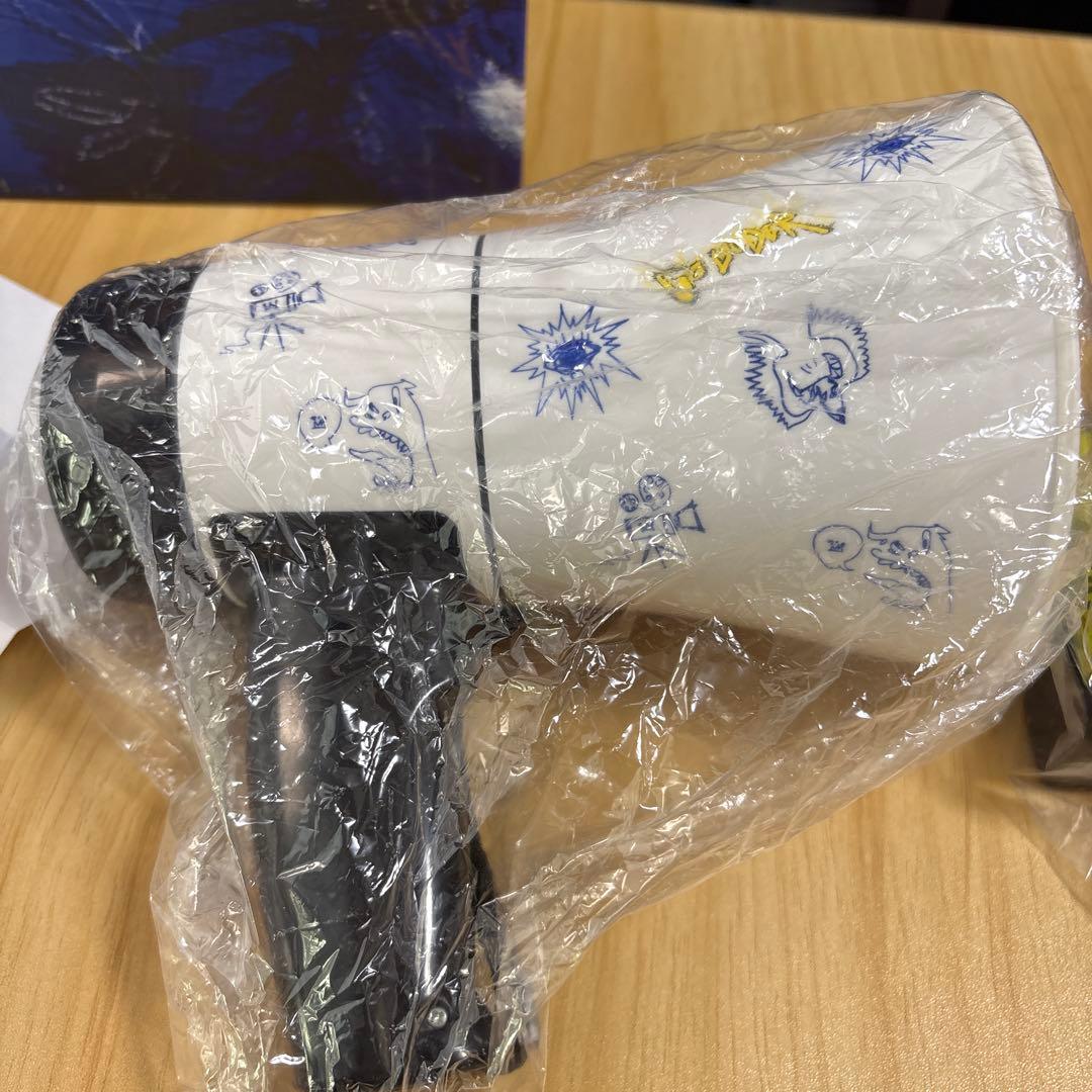 さ*と様 King Gnu レッドブル Go Louder グッズ スピーカー