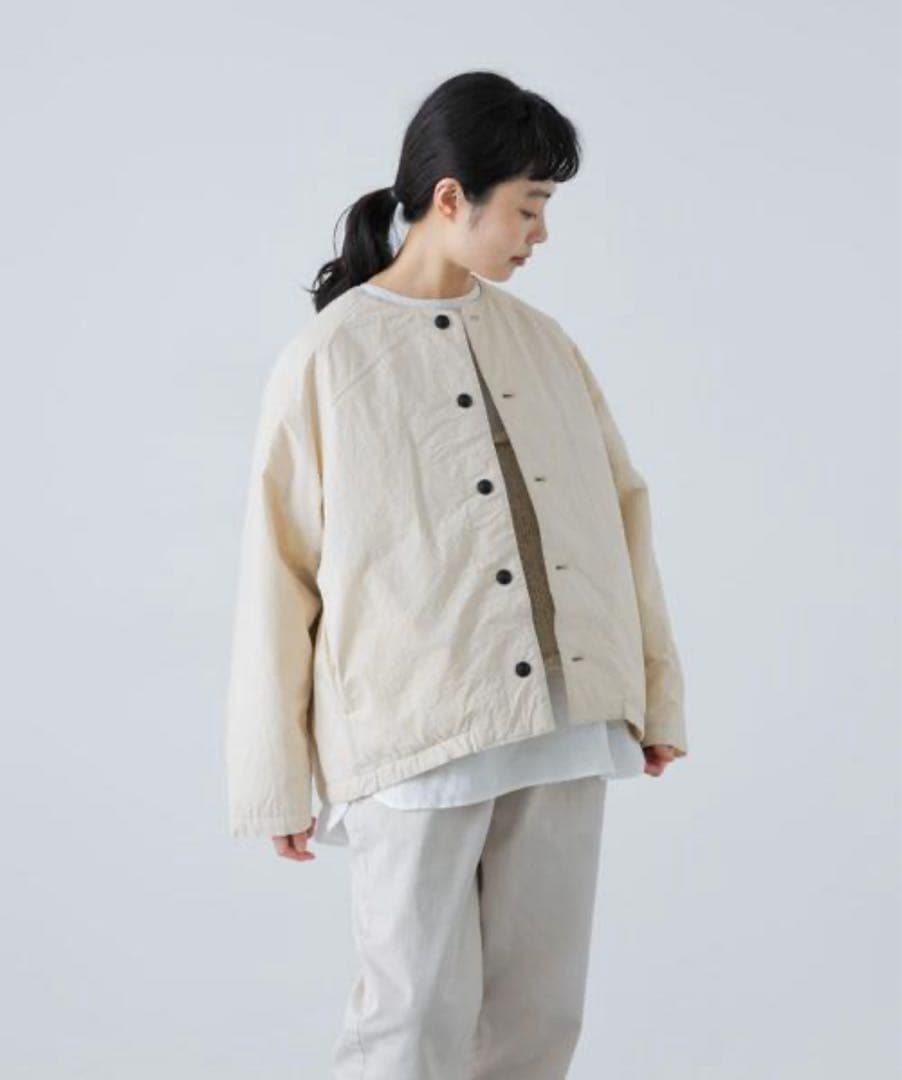 かぐれ ノーカラージャケットQuilted short coat 中綿 コート