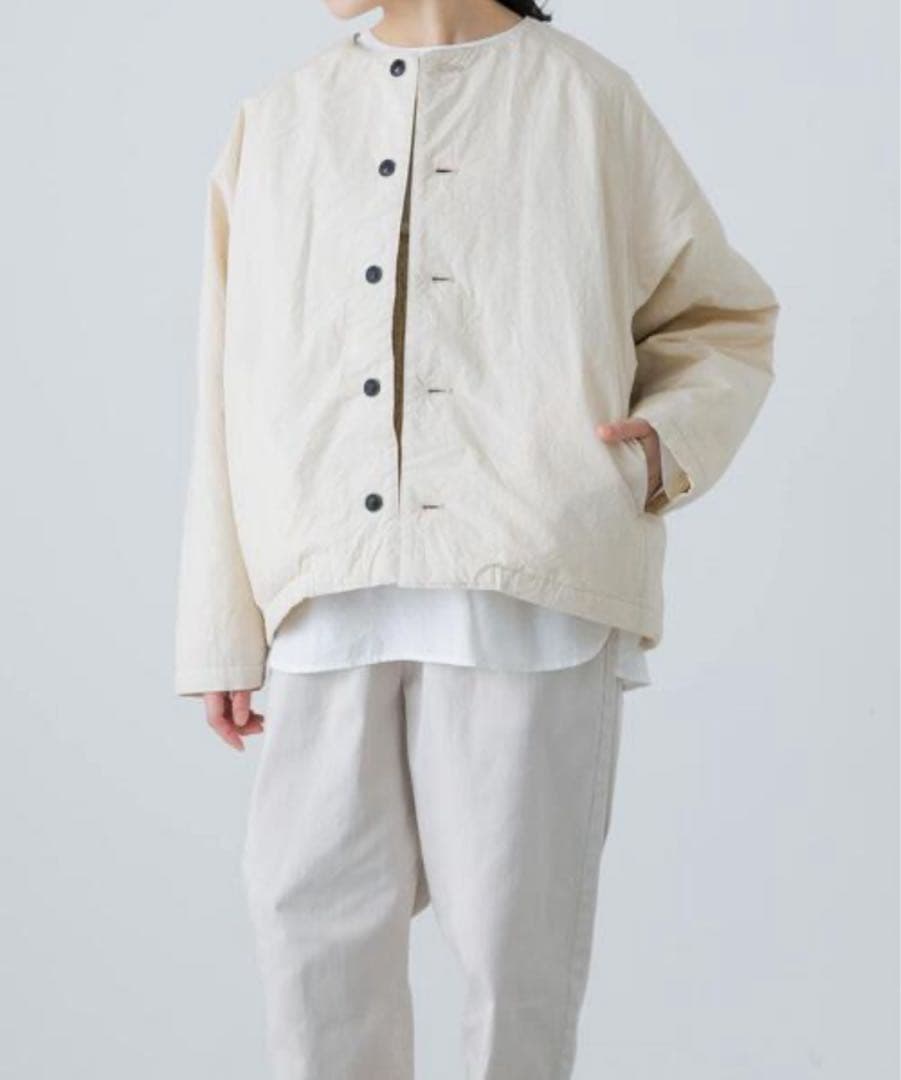 かぐれ ノーカラージャケットQuilted short coat 中綿 コート