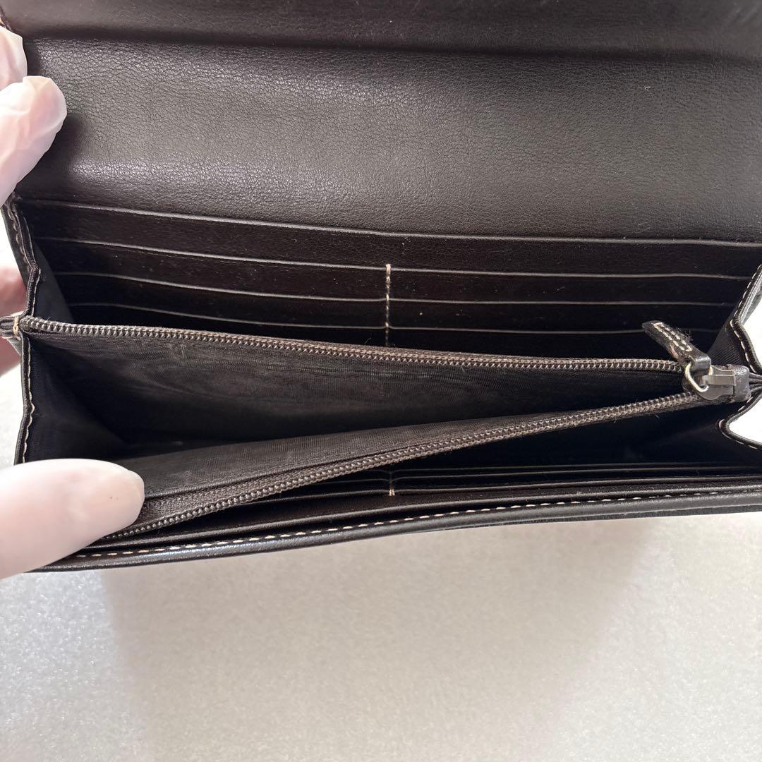 Gucci GGパターン 長財布 ハート型ロゴ