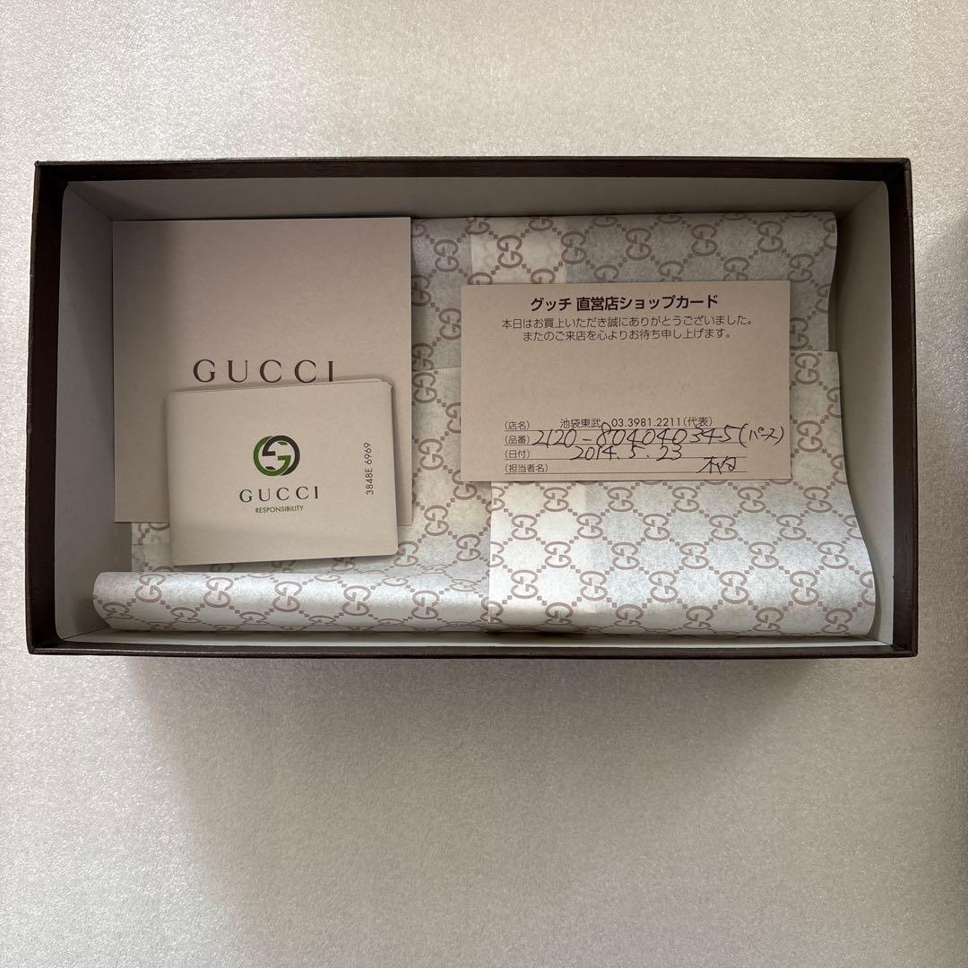 Gucci GGパターン 長財布 ハート型ロゴ