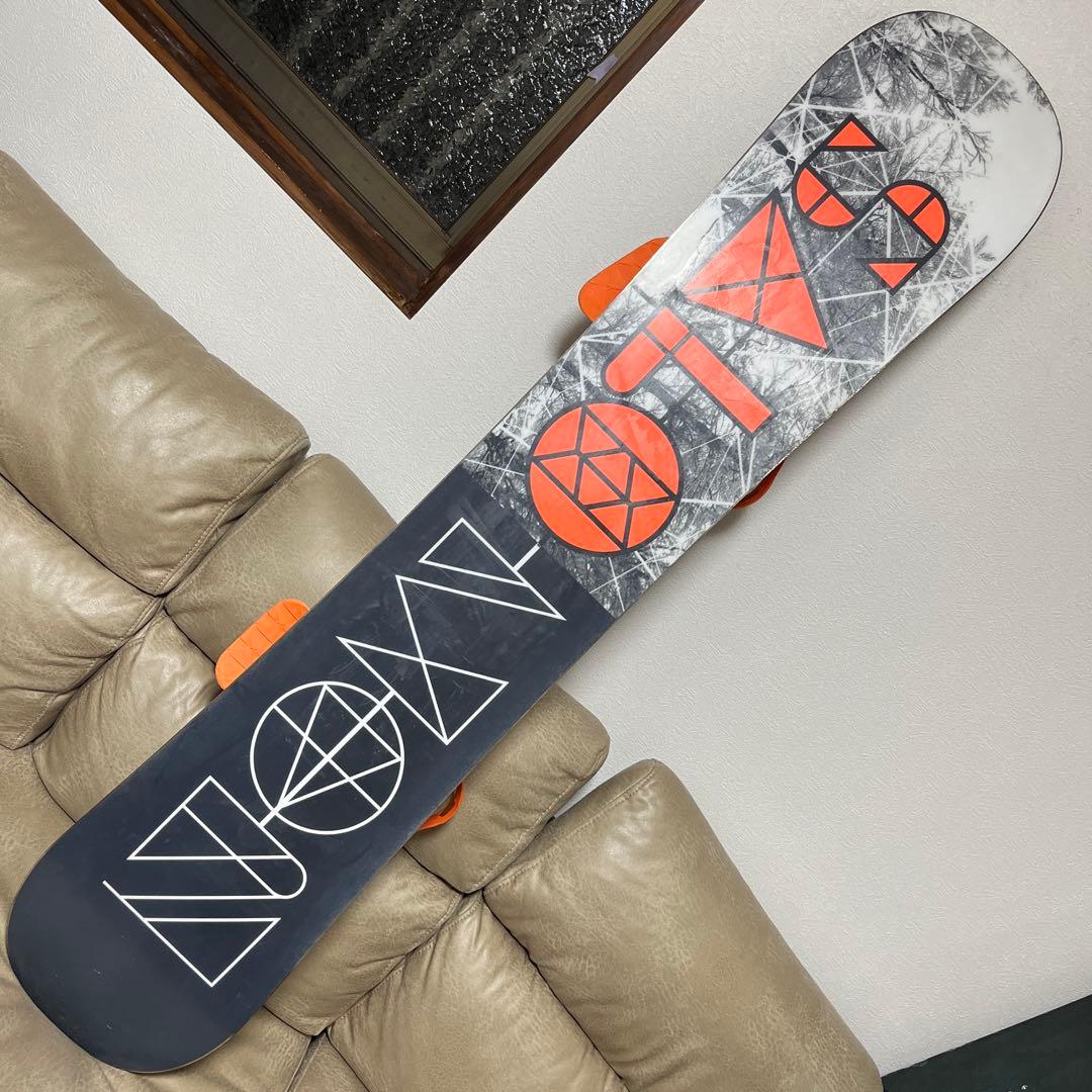 SALOMON SIGHT 156 × SALOMON DISTRICT M