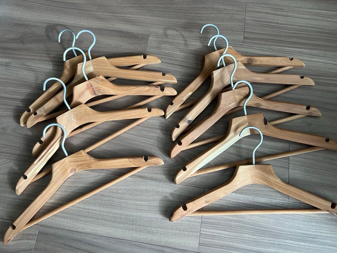 【廃盤品】無印良品 レッドシダーハンガー 10本セット