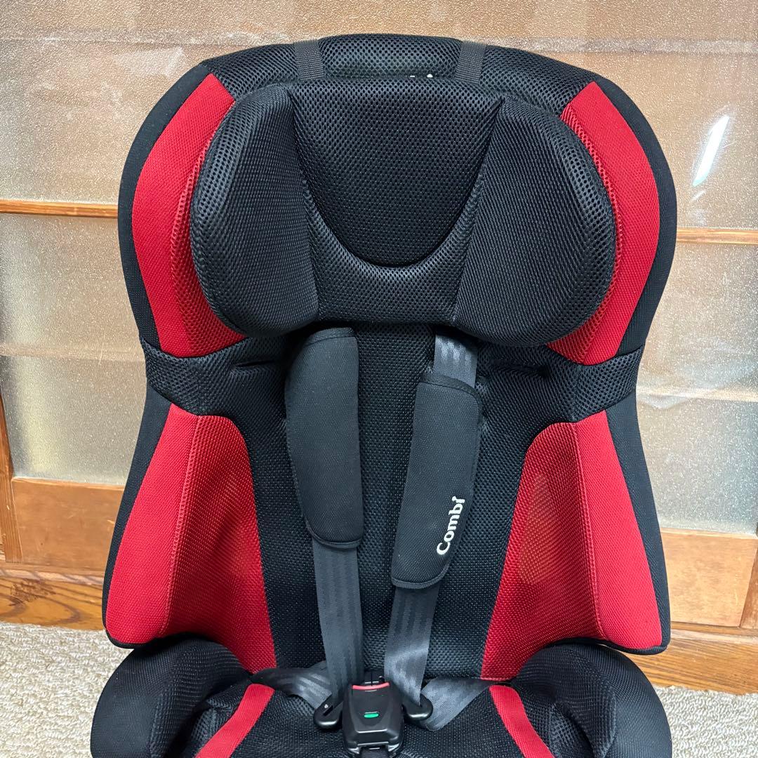 美品 コンビ シートベルト固定 チャイルド&ジュニアシート
