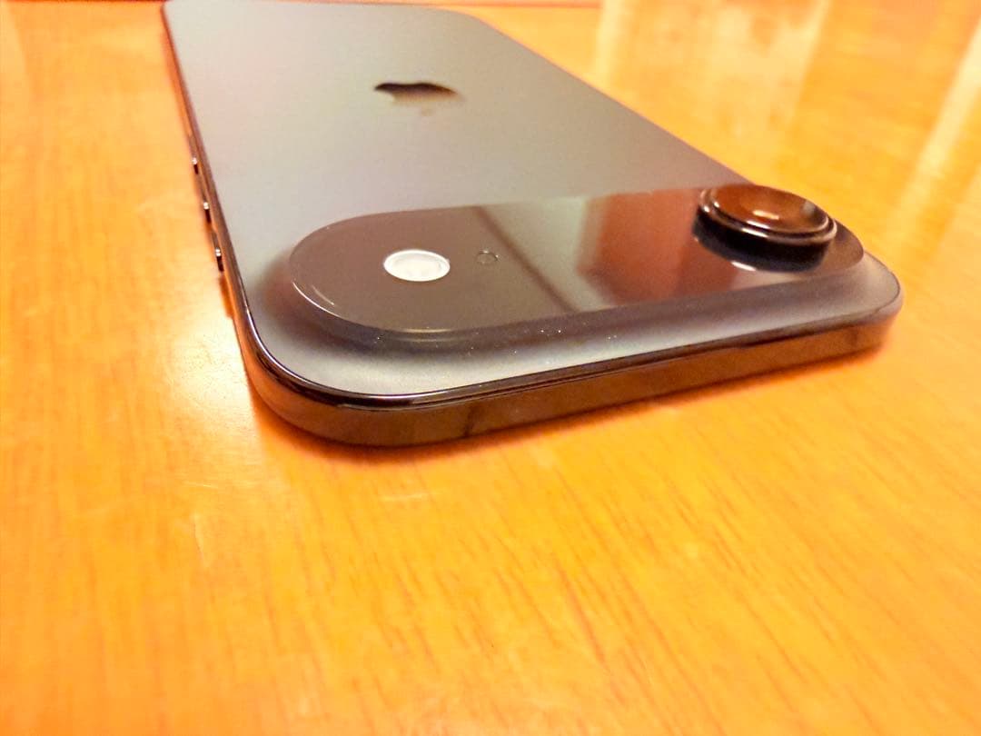 スンスン　iPhone Air SpaceBlack 256GB 本体