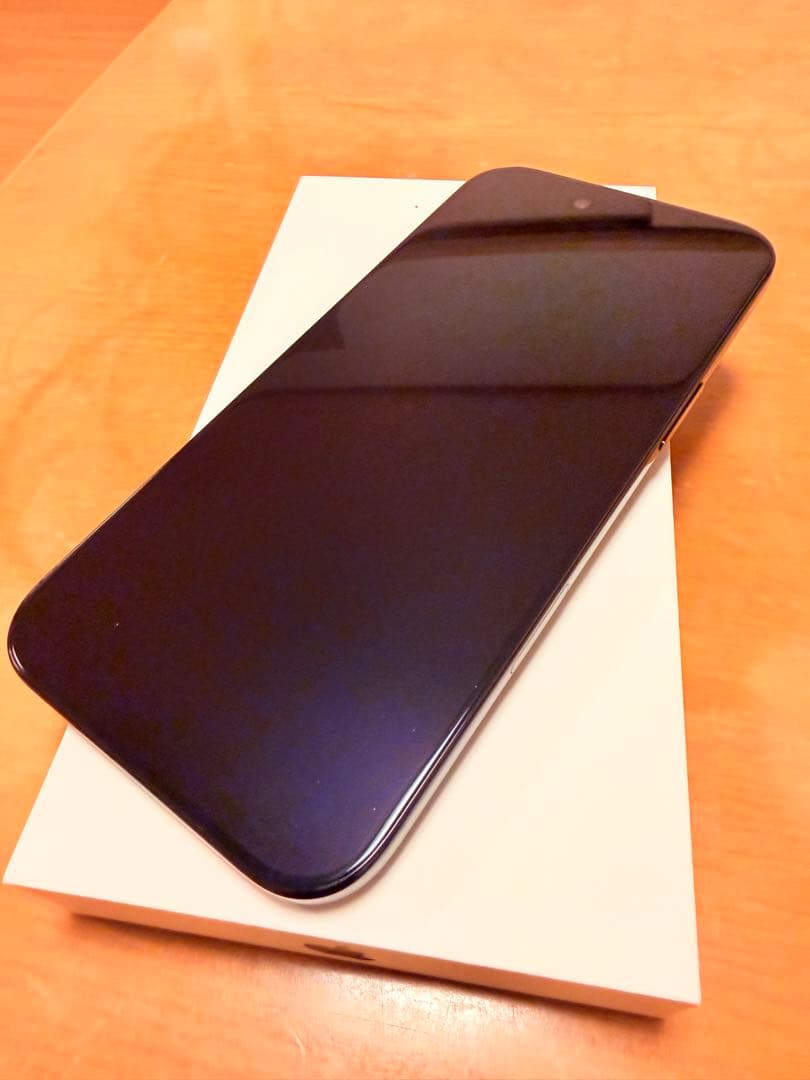 スンスン　iPhone Air SpaceBlack 256GB 本体