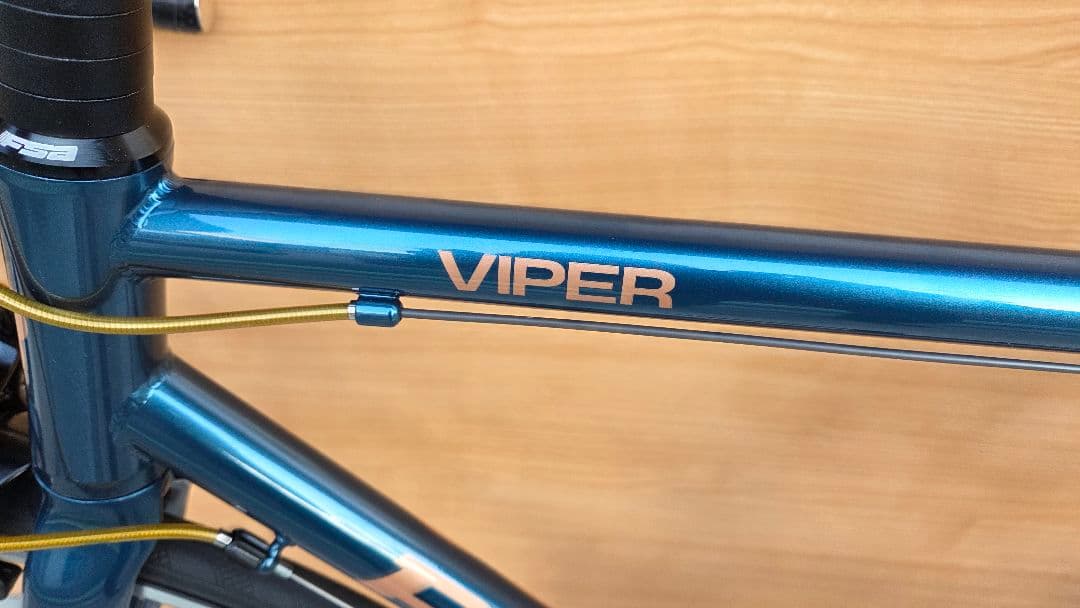 2024 BASSO 105 R7000 バッソ 未使用車 レイノルズ 52