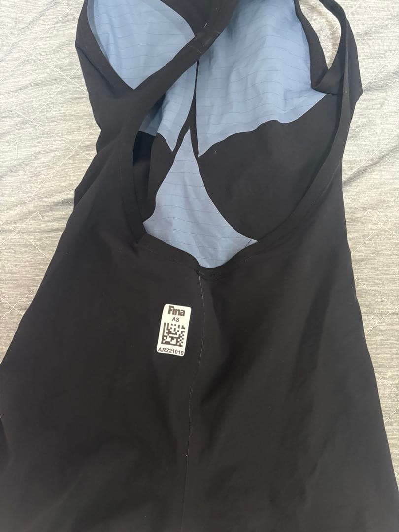 arena carbon air2 ブラック×ゴールド