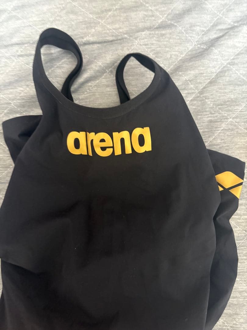 arena carbon air2 ブラック×ゴールド