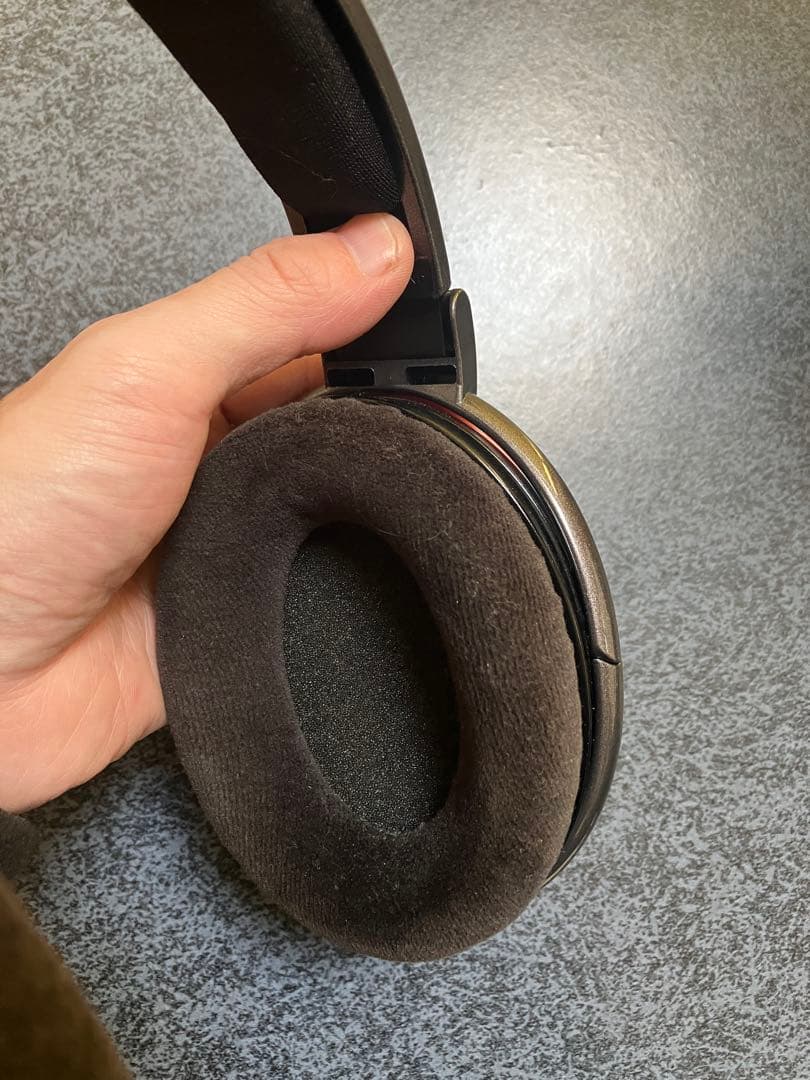 ヘッドホン Sennheiser HD 650