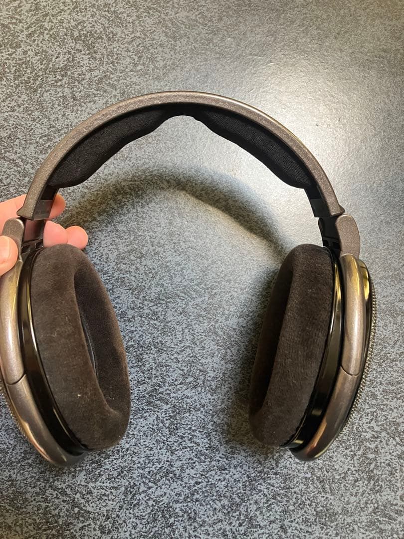 ヘッドホン Sennheiser HD 650