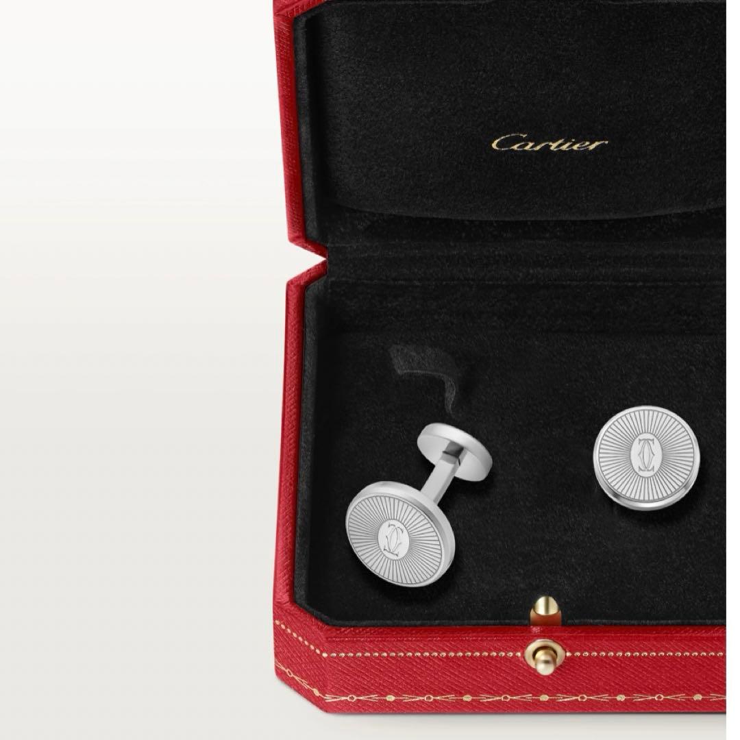 【新品未使用】カルティエ カフリンクス 箱、袋付き
