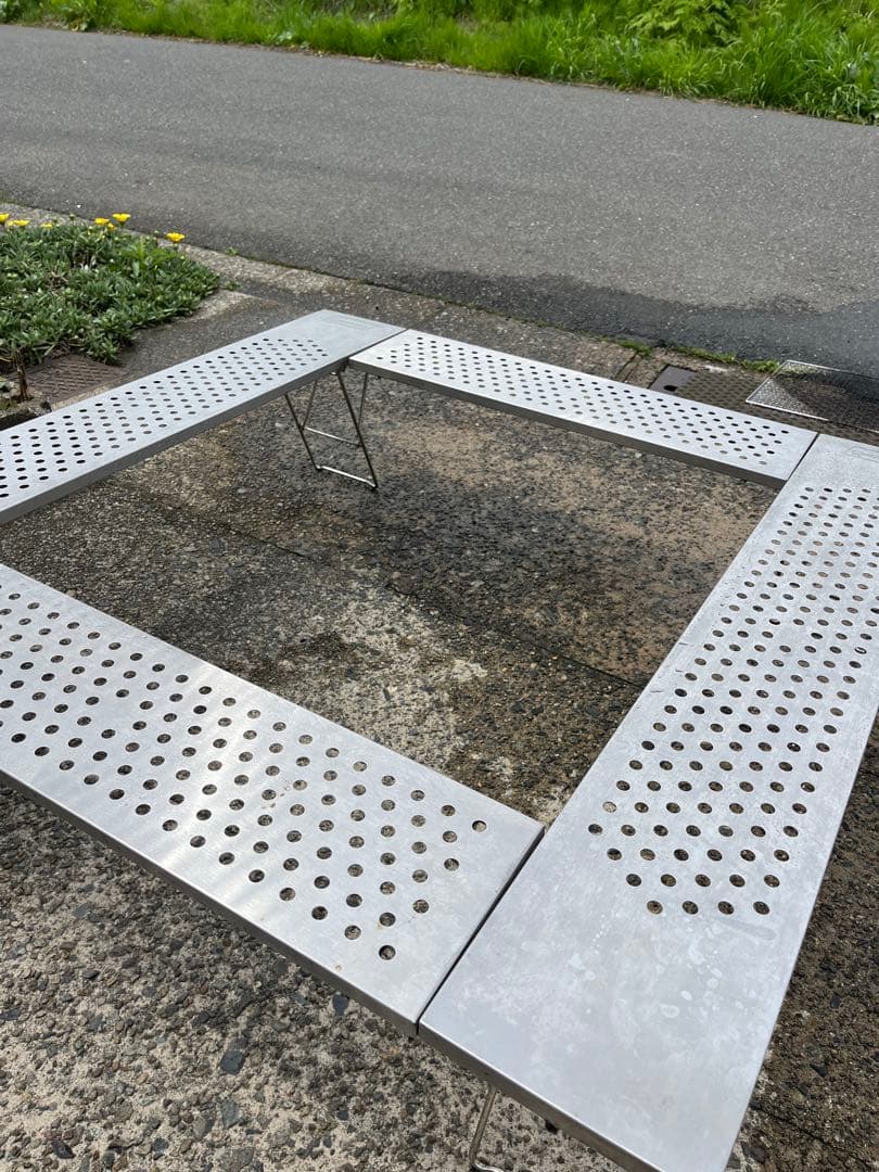 コールマン　ファイヤープレイス　焚き火テーブル