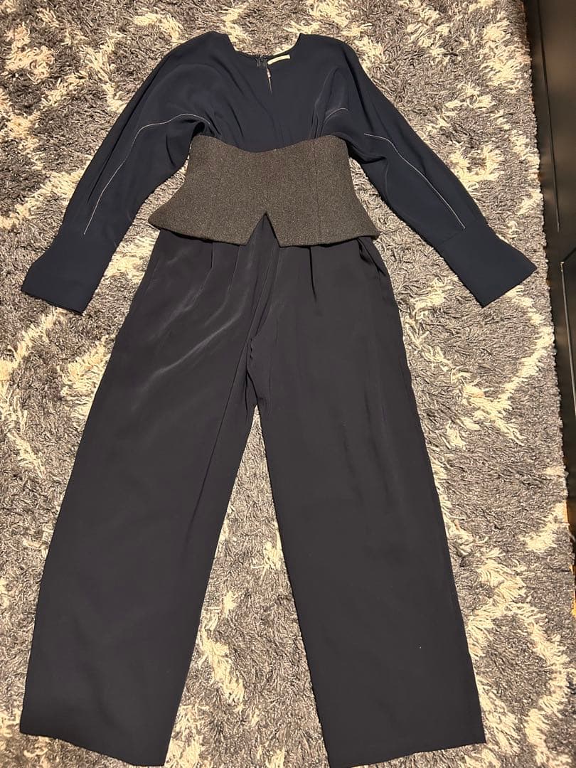 クラネ　ウールビスチェ オールインワン