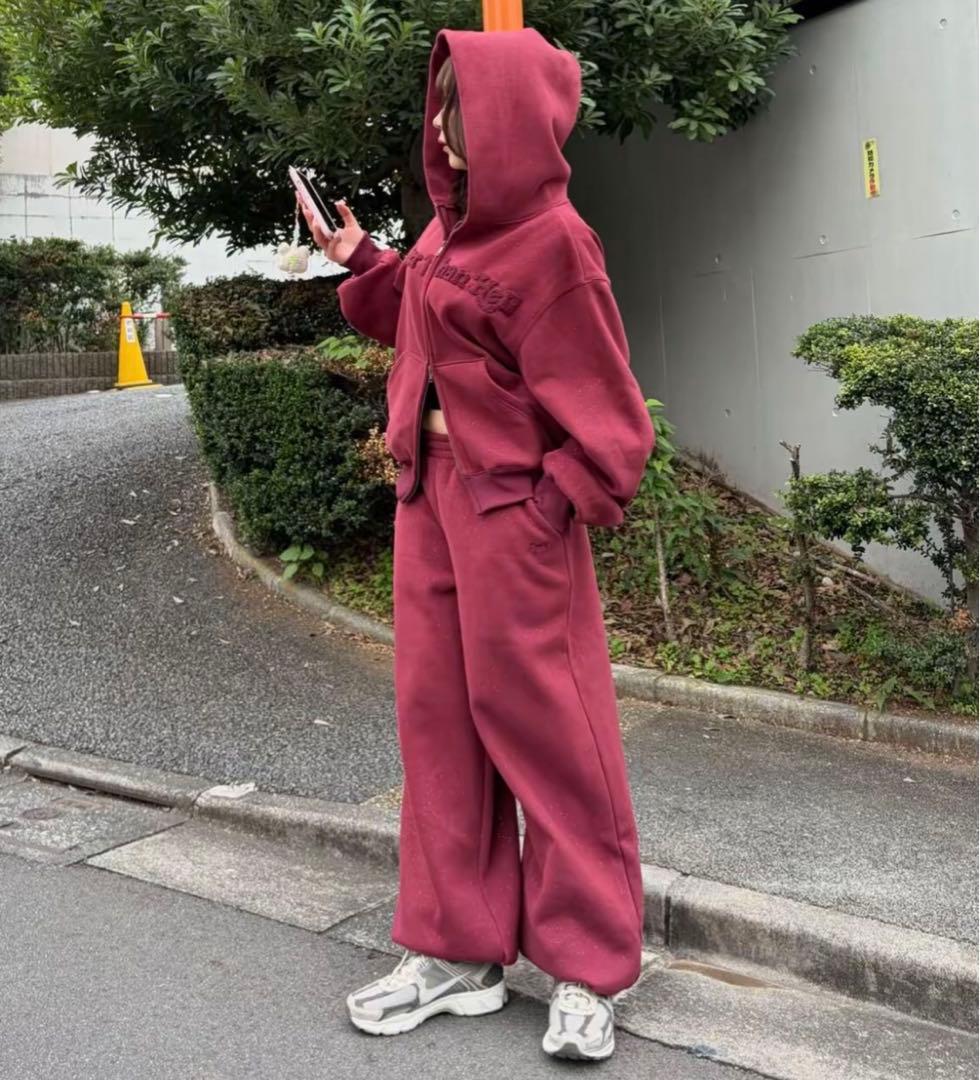 赤レンガ限定 HTH glitter heart logo 赤 パーカー