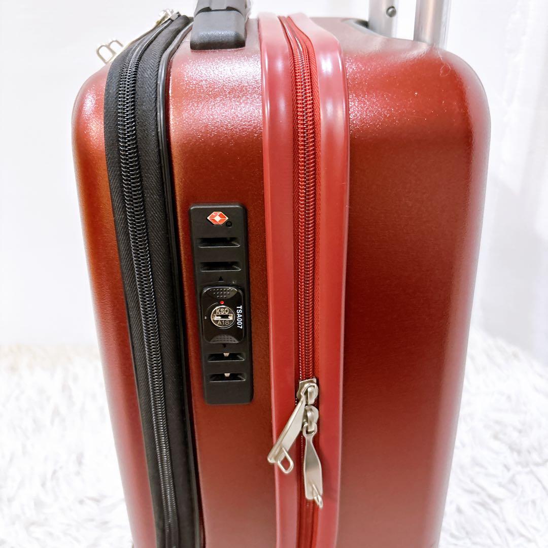 良品 FREQUENTER クラムアドバンス キャリーケース 23L カギ付き