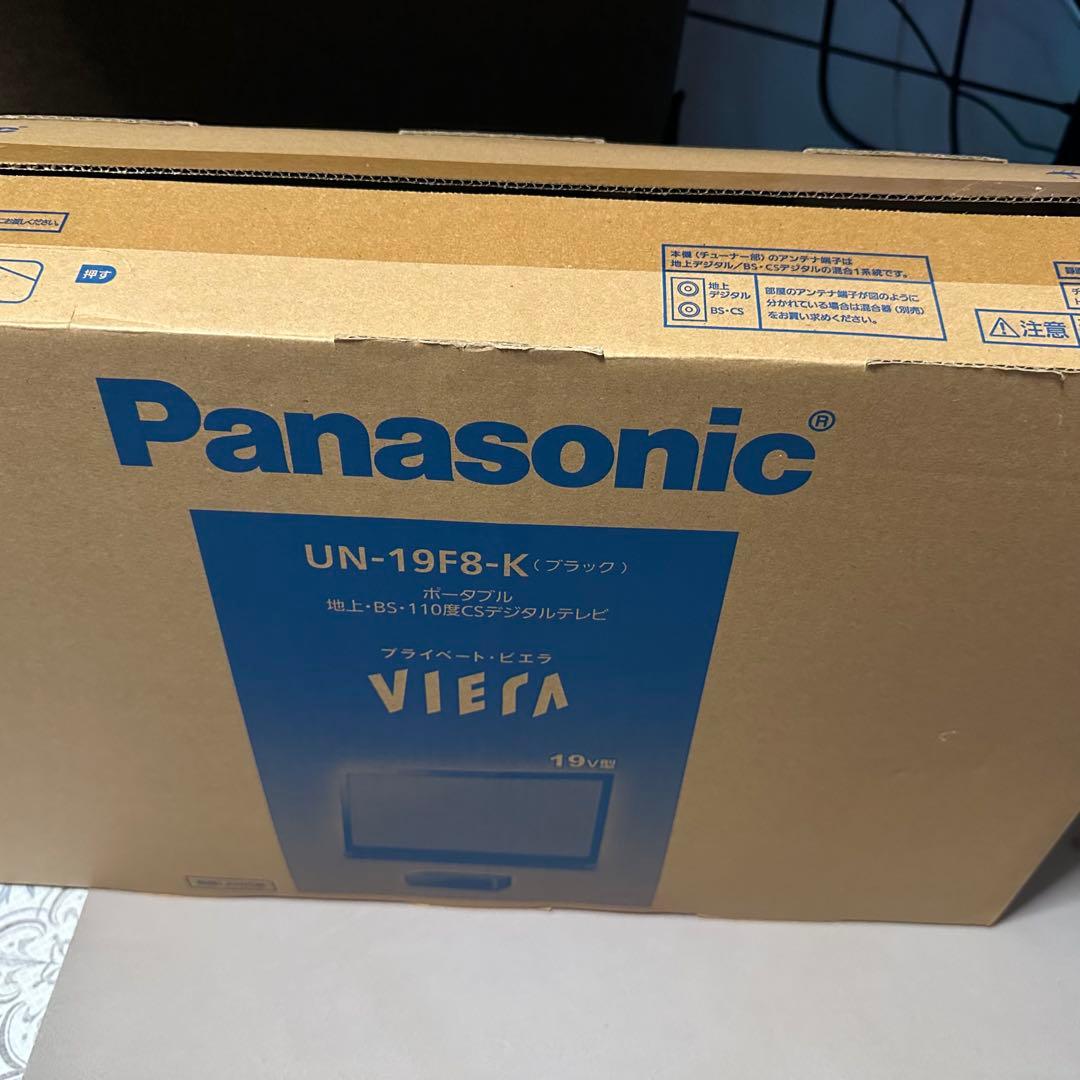 Panasonic VIERA UN-19F8-K 19インチ