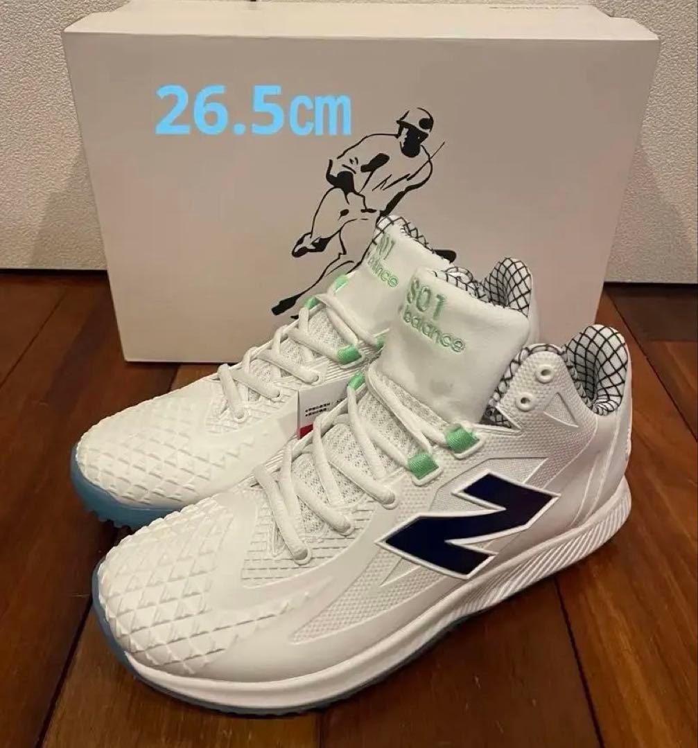 大谷翔平モデル　トレーニングシューズ　ニューバランス