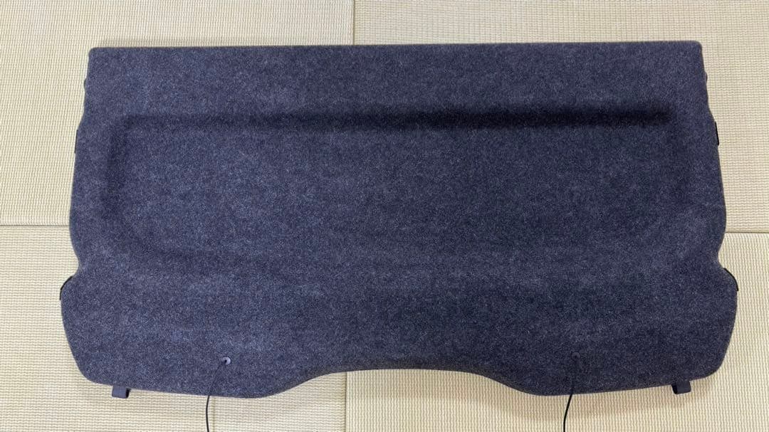 く*ん様 アクア　6AA-MXPK11　トノカバー　 54239-68470