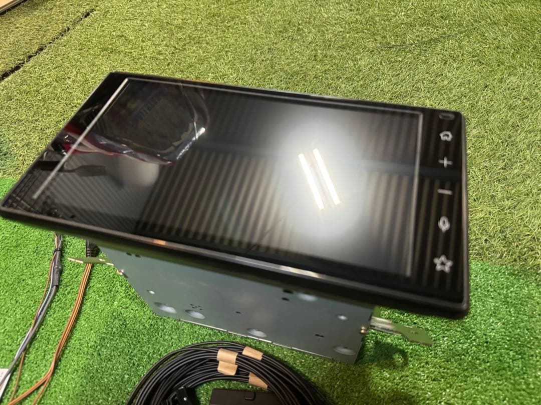 新車外し DAIHATSU 9インチ ディスプレイオーディオ　オマケ付き