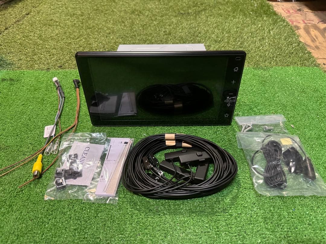 新車外し DAIHATSU 9インチ ディスプレイオーディオ　オマケ付き