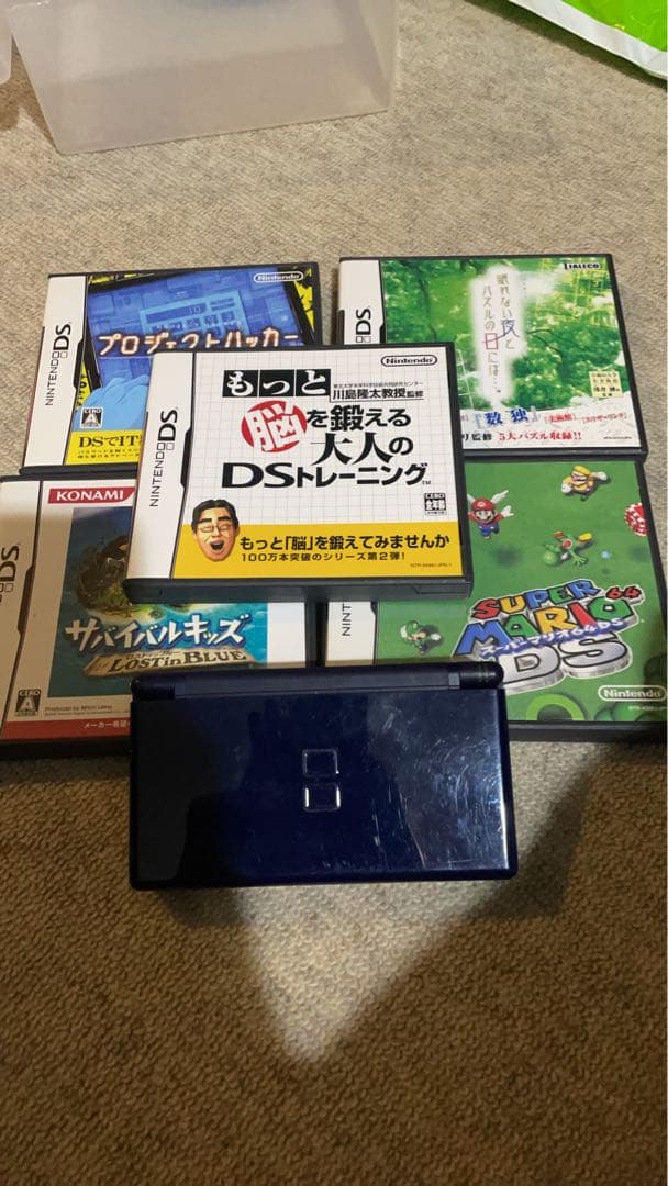 ★本体＆ソフト★Nintendo DS_箱有　スーパーマリオ64 など4本