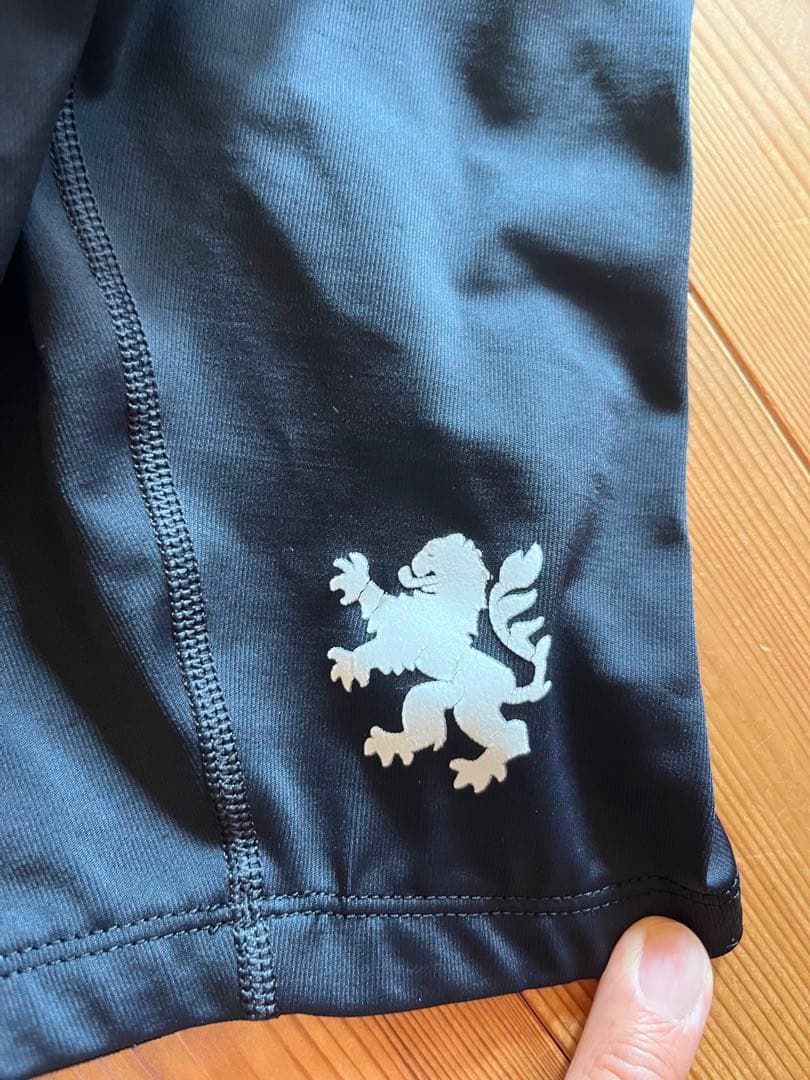 Lion de Kapelmuur サイクルジャージ 上下セット