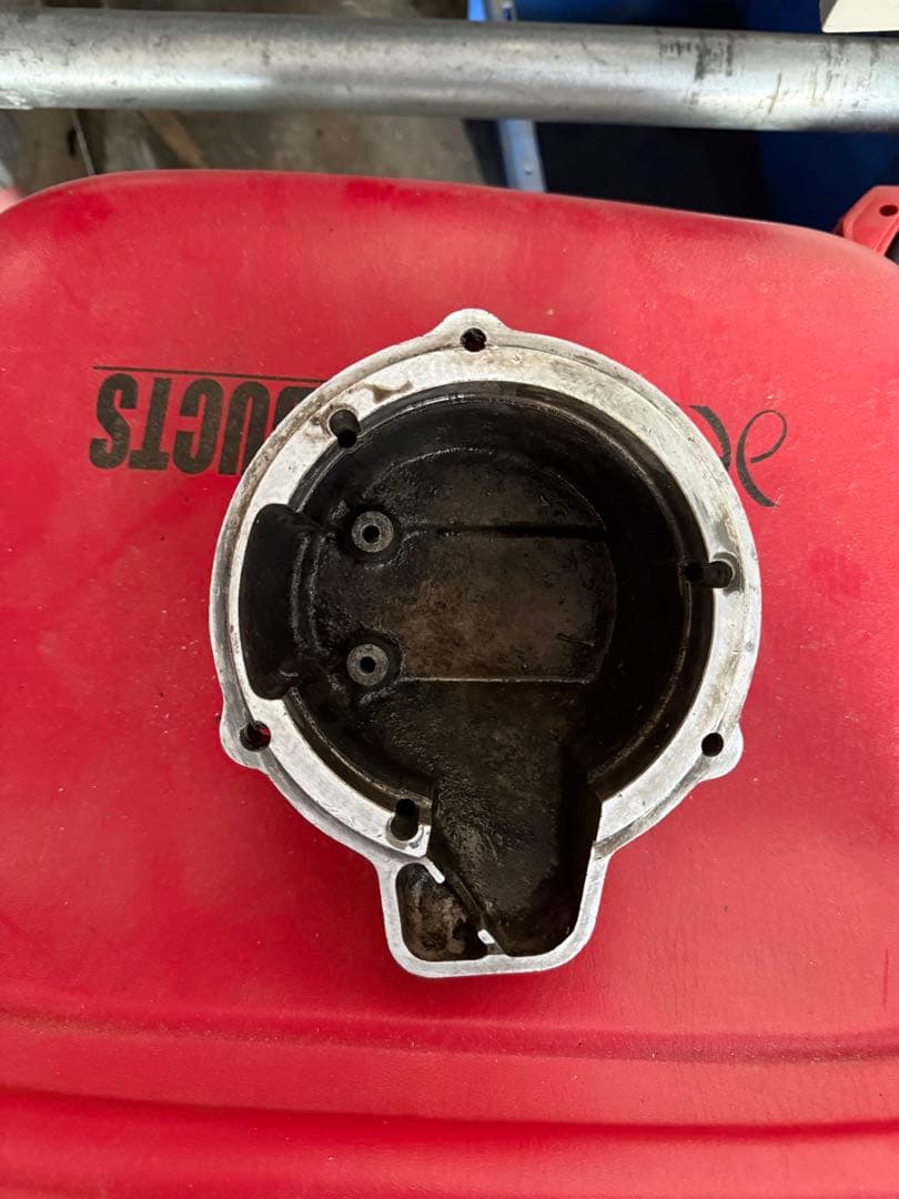 BEET ジェネレーターカバー　CBX CBR