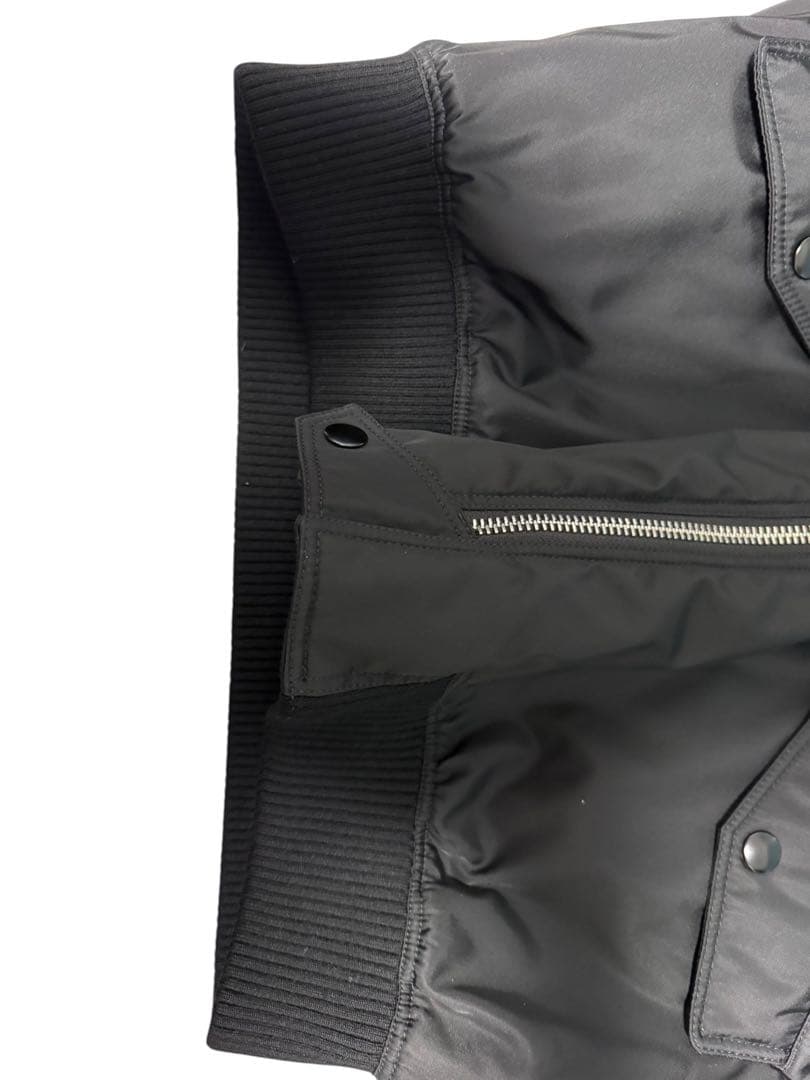 PRADA ブラック MA-1 ボンバージャケット(現行品) SGC824