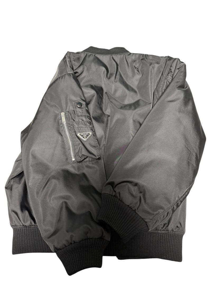 PRADA ブラック MA-1 ボンバージャケット(現行品) SGC824