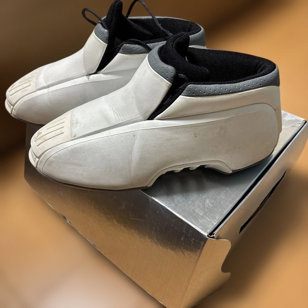 adidas KOBE2 TWO コービーブライアントモデル　NBA