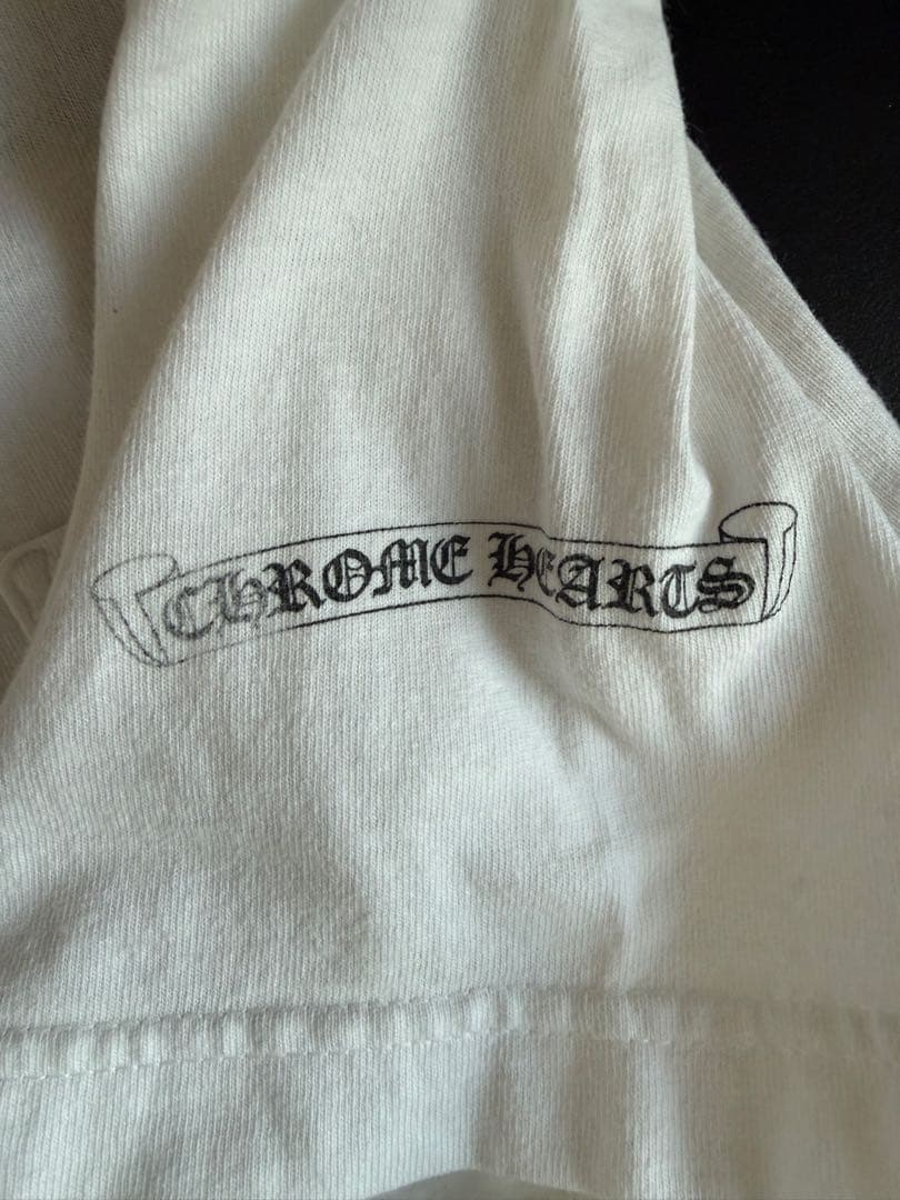 ホワイト Tシャツ Mサイズ 前面刺繍 背面十字架