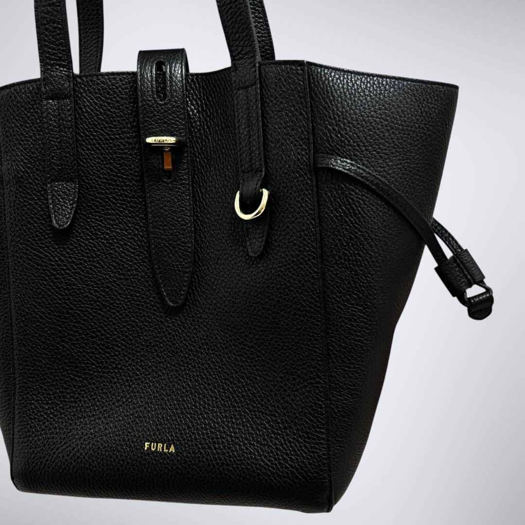 極美品 FURLA フルラ ネット トートバッグ ブラック 黒 近年モデル シボ