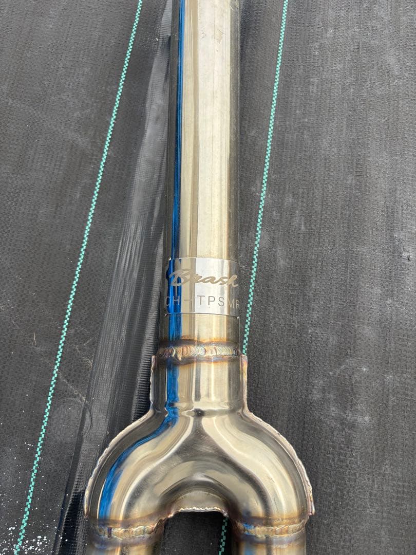 brush 中間ストレートマフラー 200系クラウン