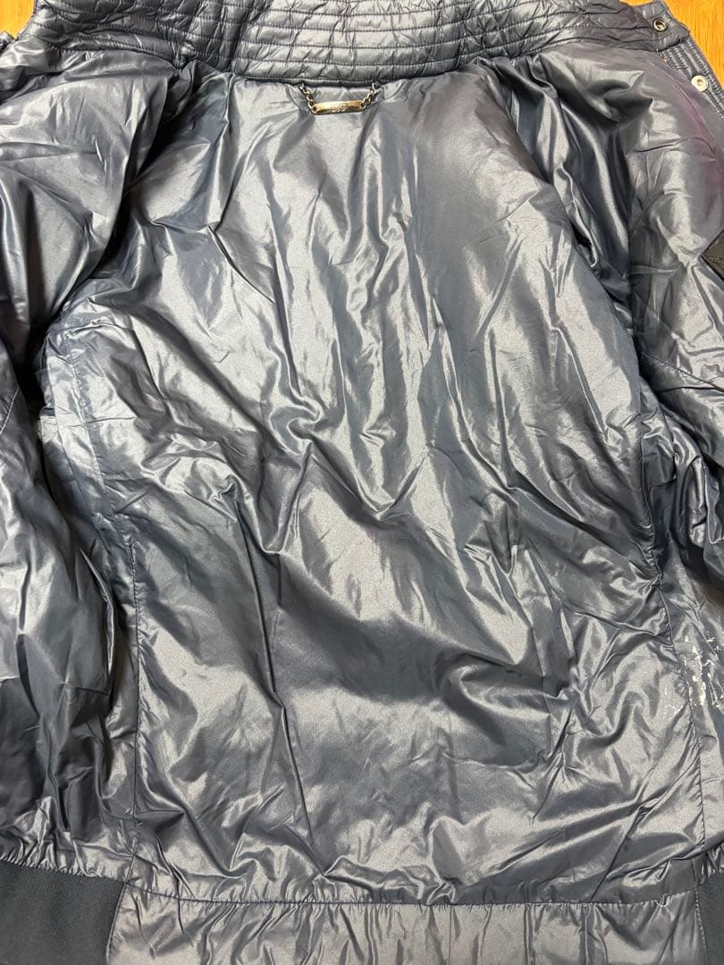 DOLCE&GABBANA ネイビーダウンジャケット　フードあり