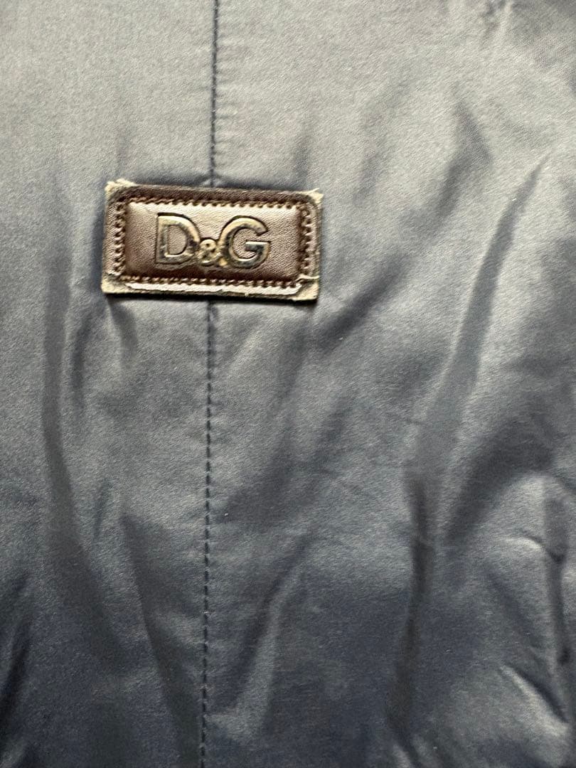 DOLCE&GABBANA ネイビーダウンジャケット　フードあり