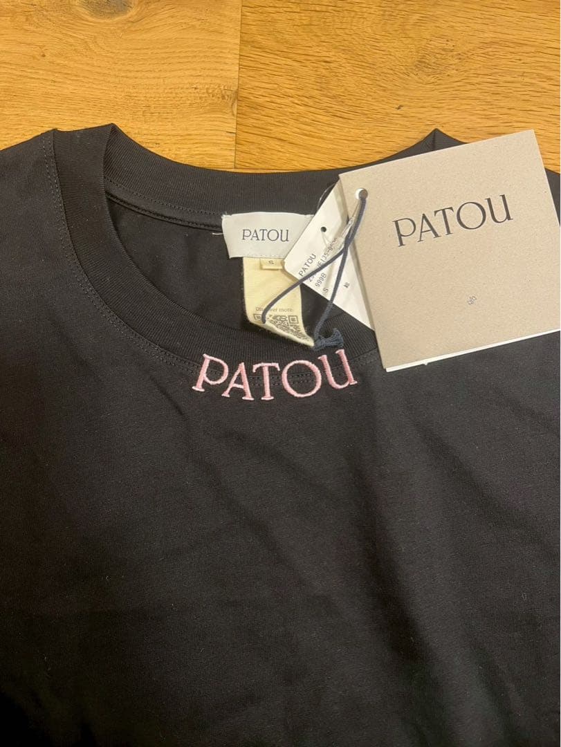 【新品未使用】PATOU ブラック 半袖Tシャツ　タグ付き　定価42900円
