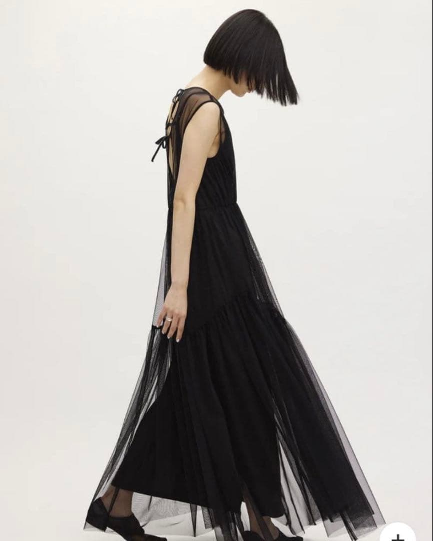 Ameri　BLACK TULLE WAVE TIERED DRESS