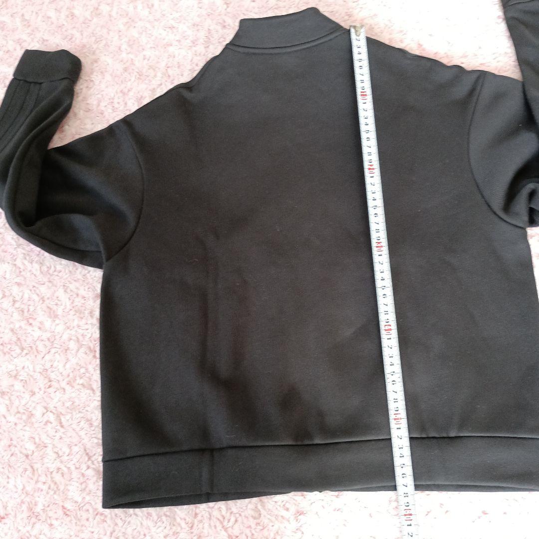 新品　アディダス　セットアップ