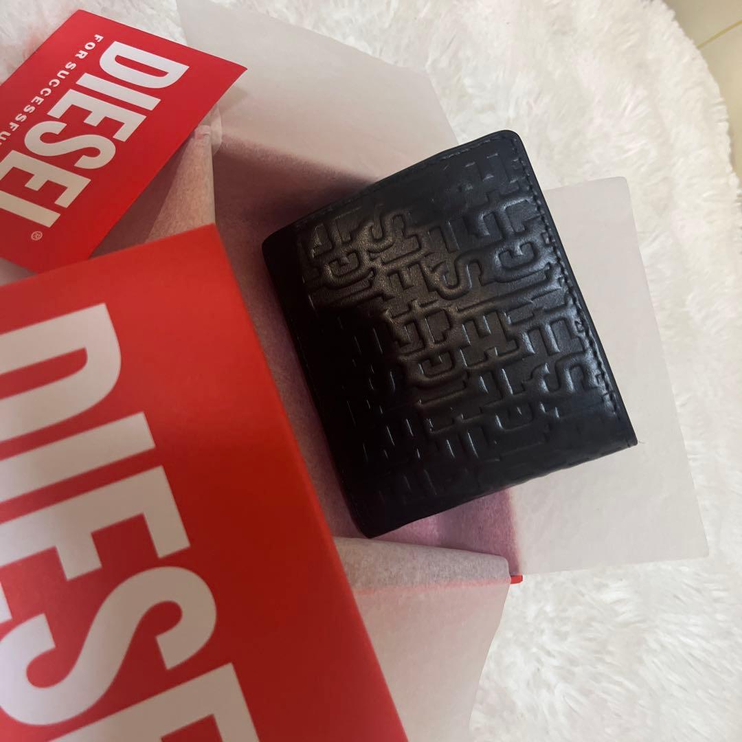 DIESEL エンボス加工 二つ折り財布