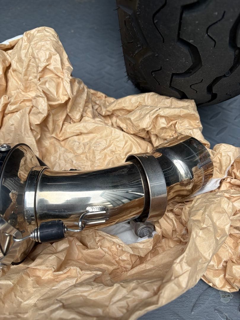 YOSHIMURA Z900RS用カーボンスリップオンマフラー