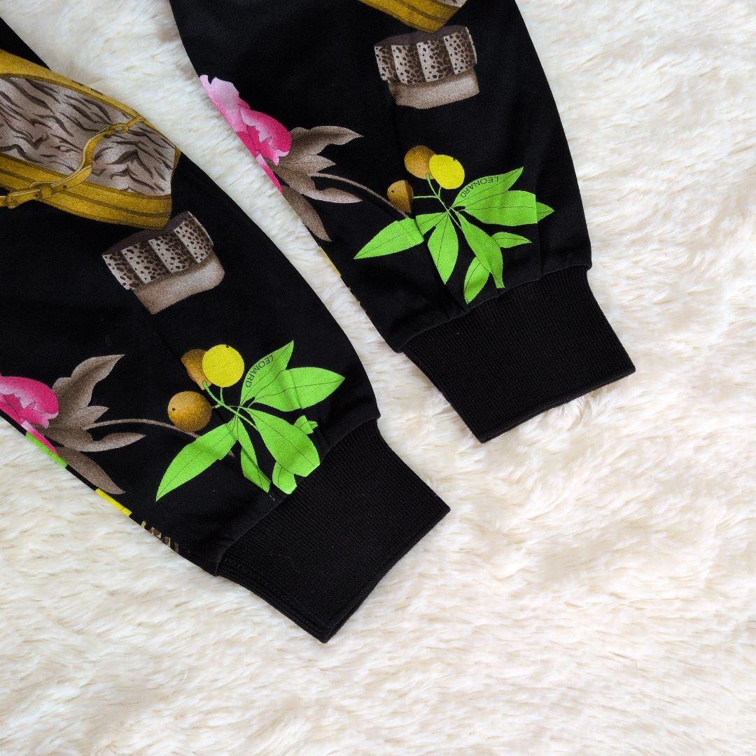 レオナールスポーツ 花柄 バッグ ジュエリー長袖Tシャツ ハイネック Мサイズ