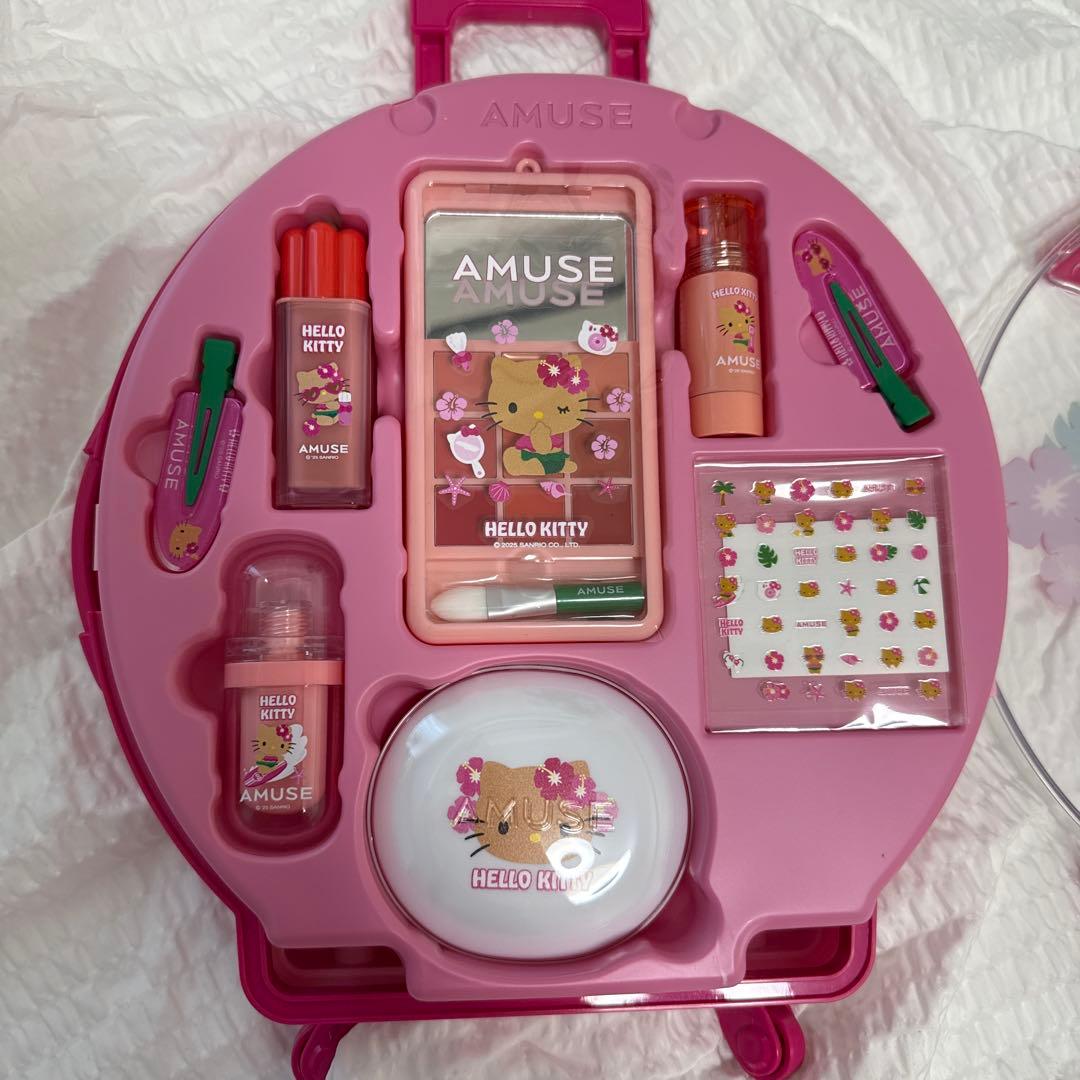 完売品　AMUSE 日焼けキティ　フルメイクキャリー　イエベ