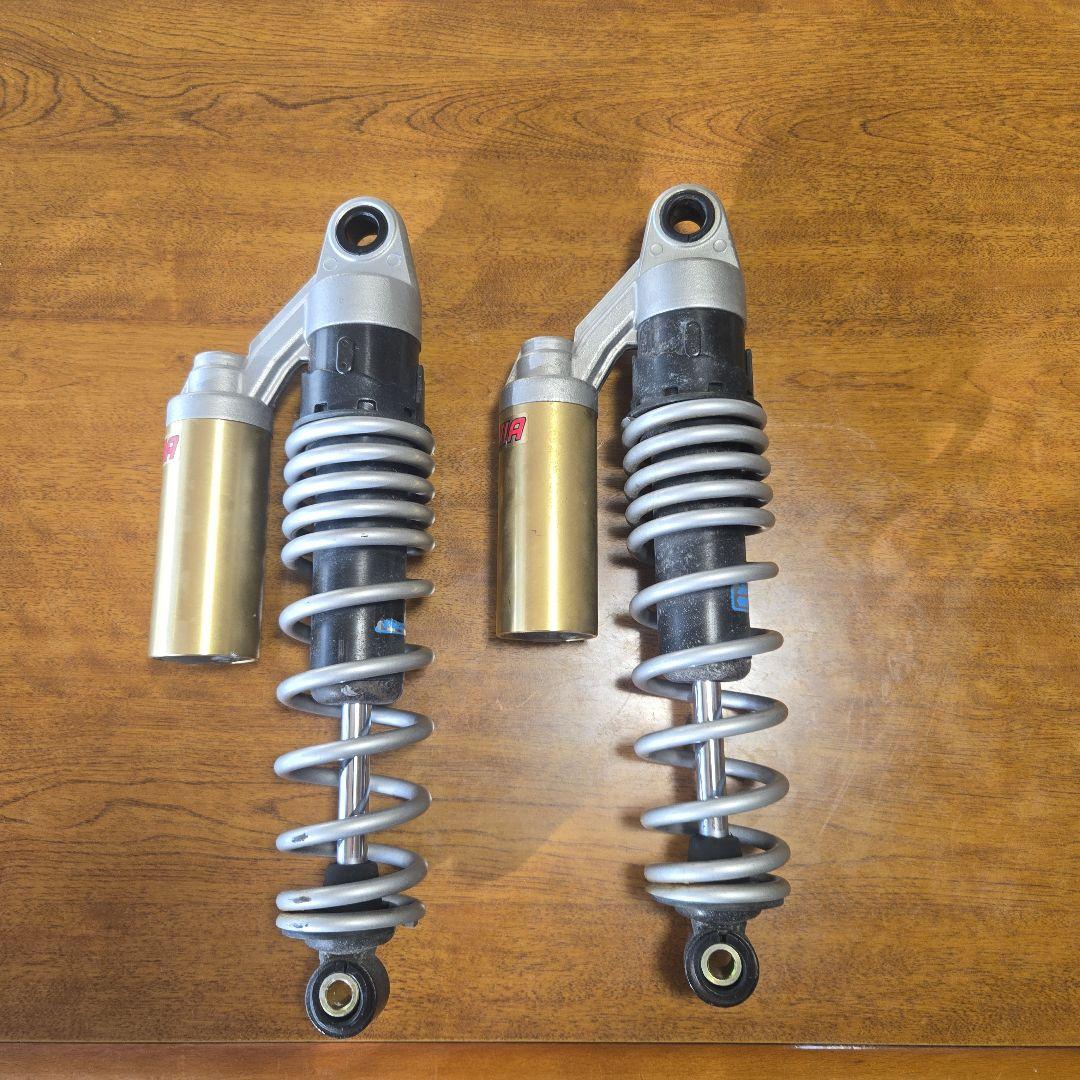 showa　リアサスペンション　cb400sf